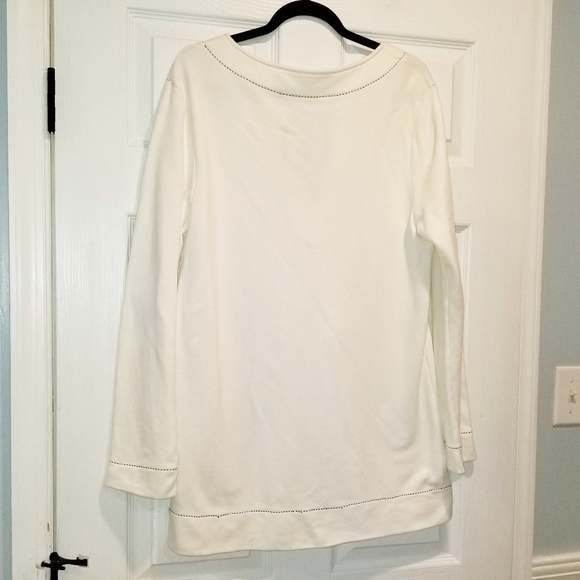 TOMMY BAHAMA white tunic shirt with chain neck - Picture 5 of 5